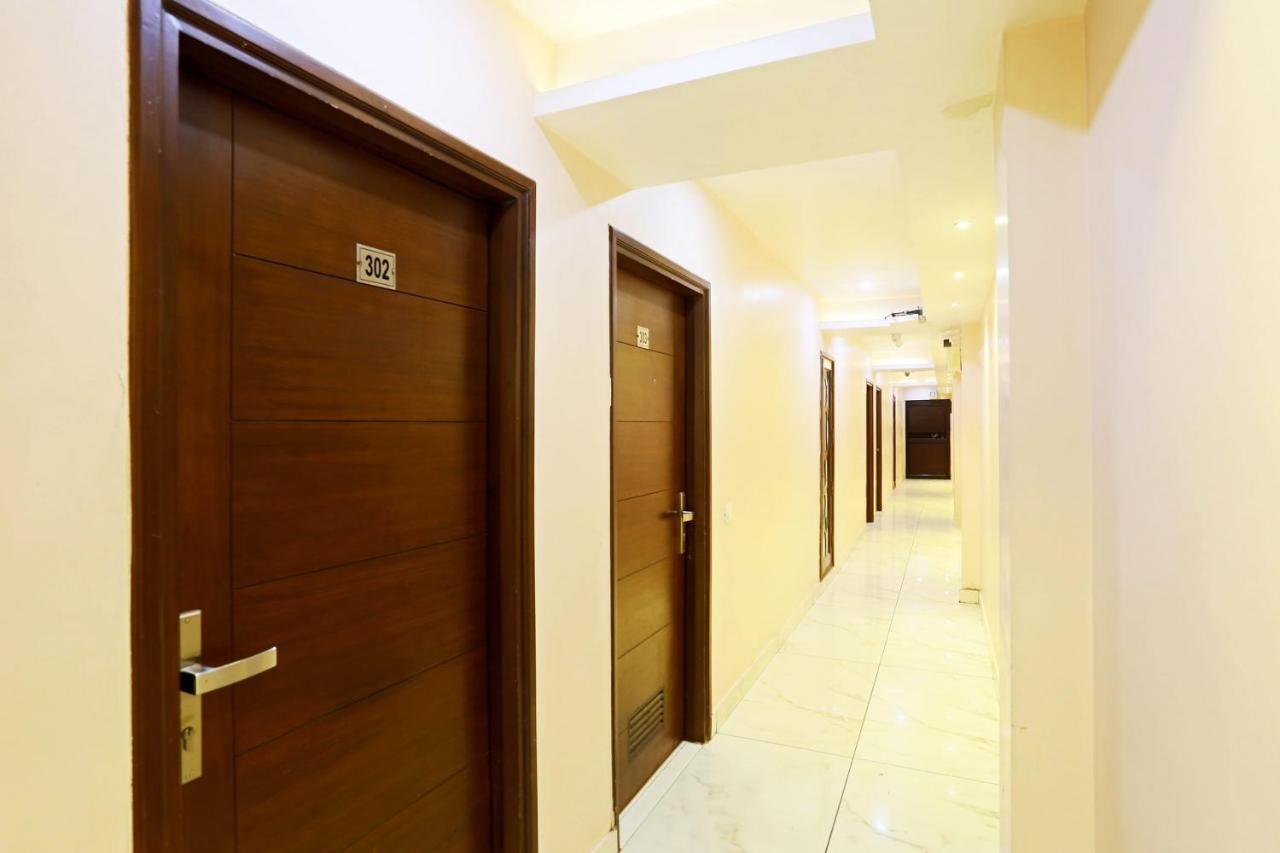 Capital O 23188 Glory Villa Nueva Delhi Exterior foto