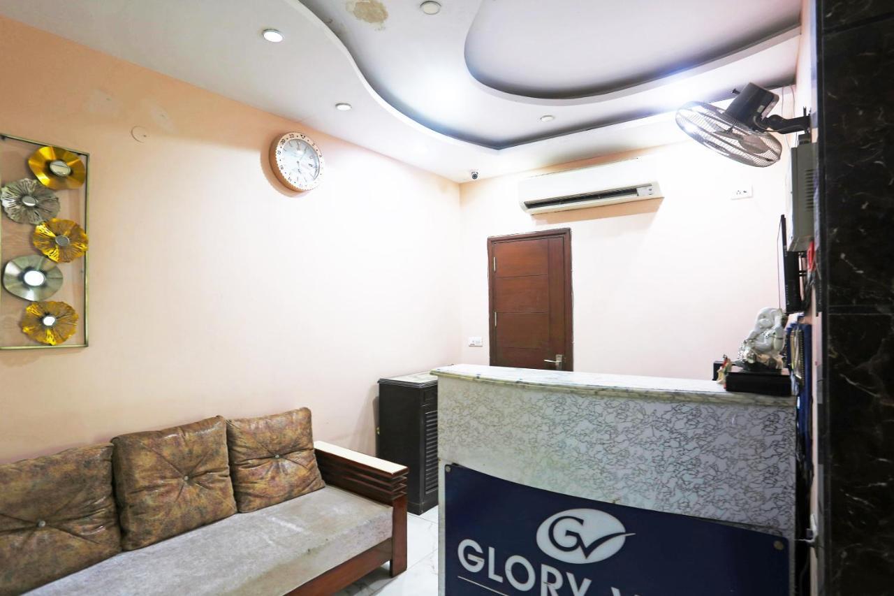 Capital O 23188 Glory Villa Nueva Delhi Exterior foto